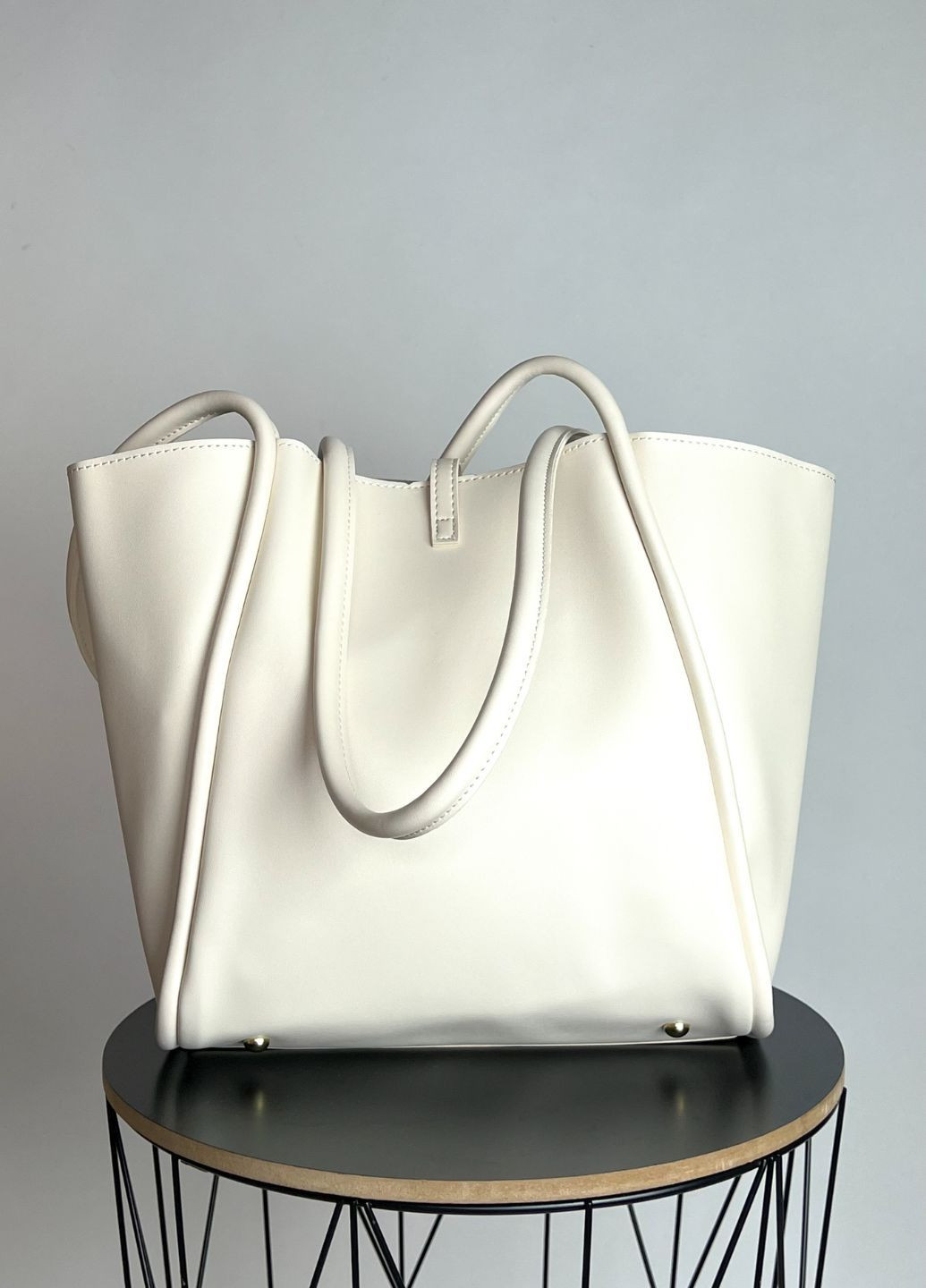 Жіноча сумка Viola Shopper молочна No Brand (290194540)