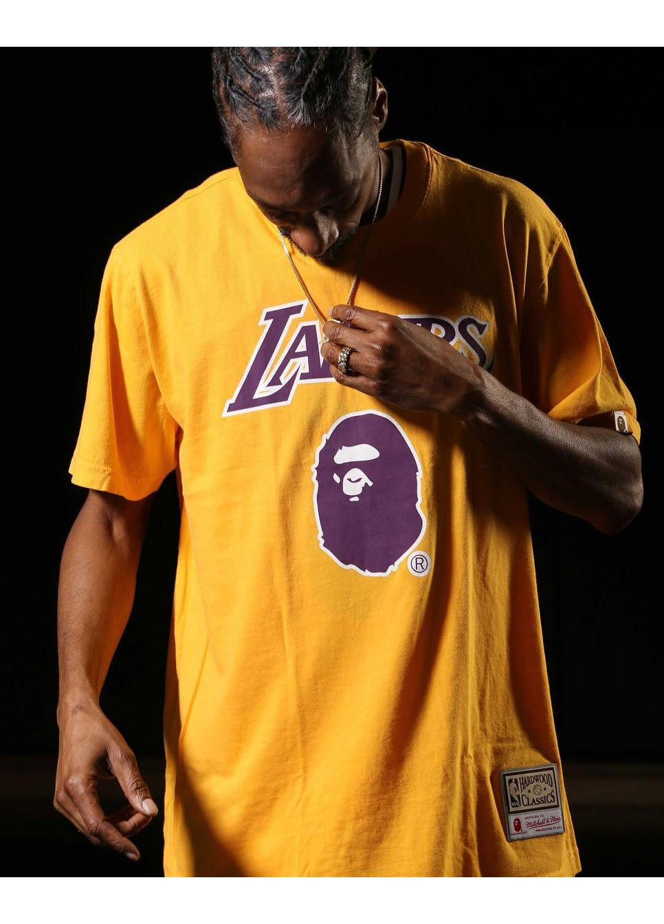 Жовта футболка жовта Bape A Bathing Ape x Mitchell & Ness Lakers Yellow Tee Mens