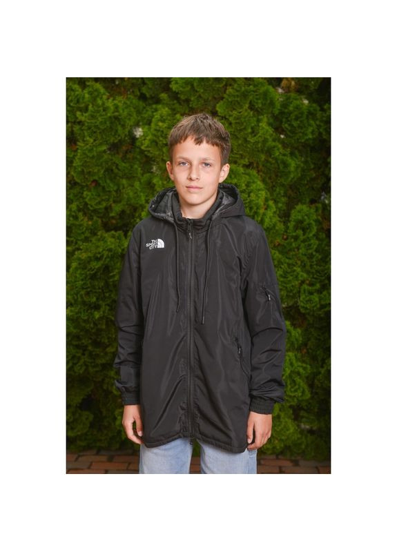 Черная демисезонная ветровка No Brand