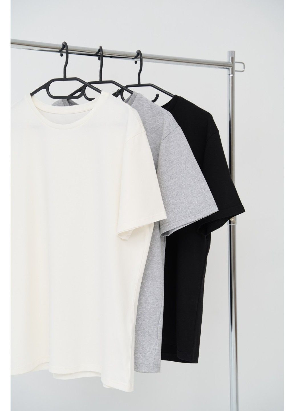 Комбінована набір футболок чоловічих cotton basic 3 шт (молочна, сірий меланж, чорна) Handy Wear