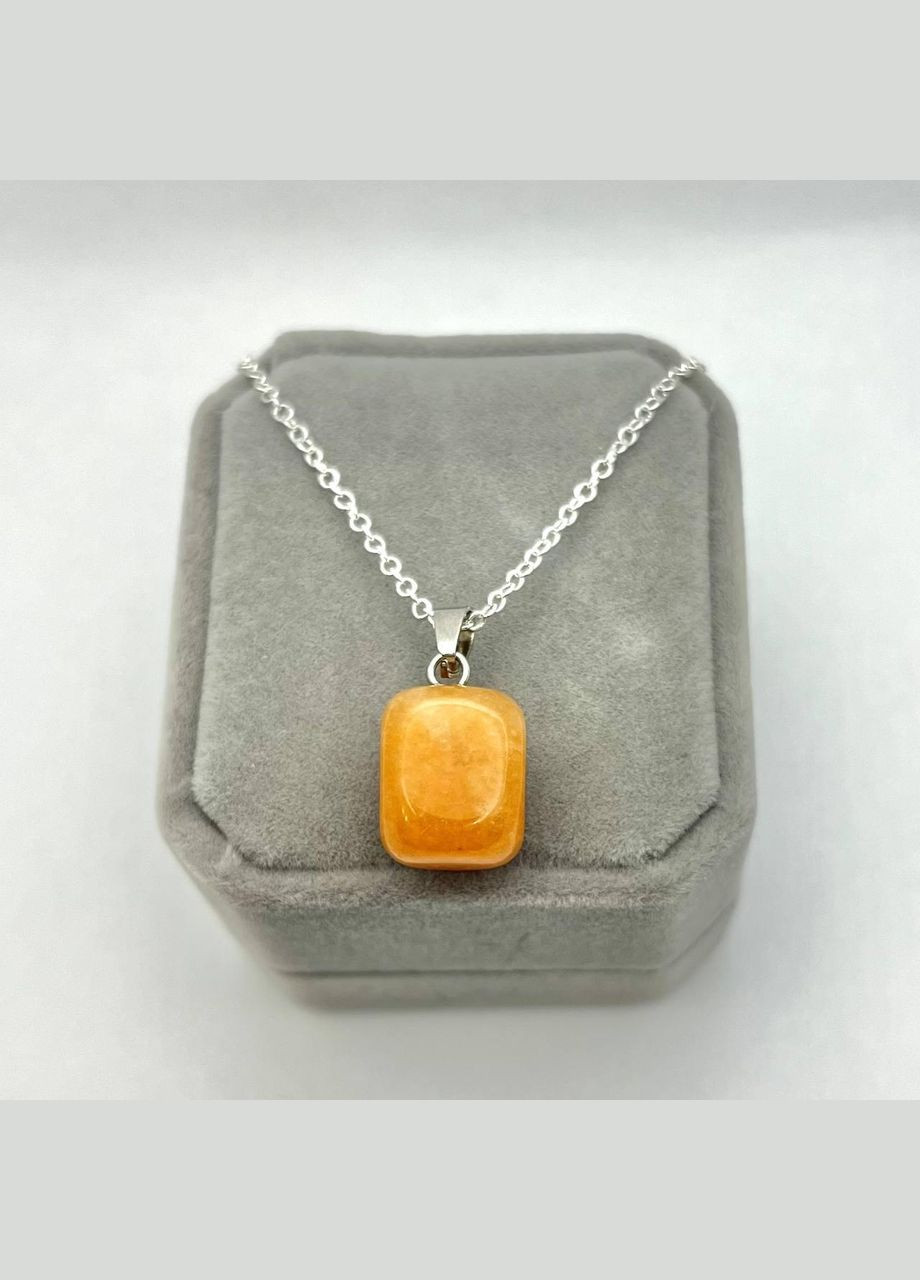 Кулон талісман з натуральним каменем Сердолік у формі "міні блок" на ланцюжку сталь у оксамитовій коробочці Овен (331291816)