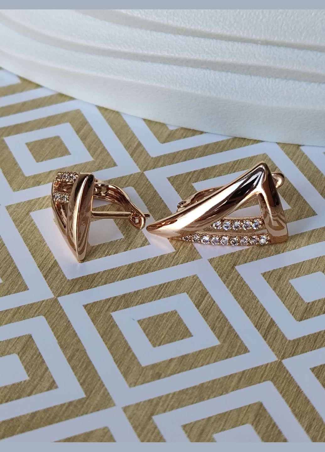 Сережки тренд xuping медичний сплав позолота медичне золото позолочені Xuping Jewelry (336190220)