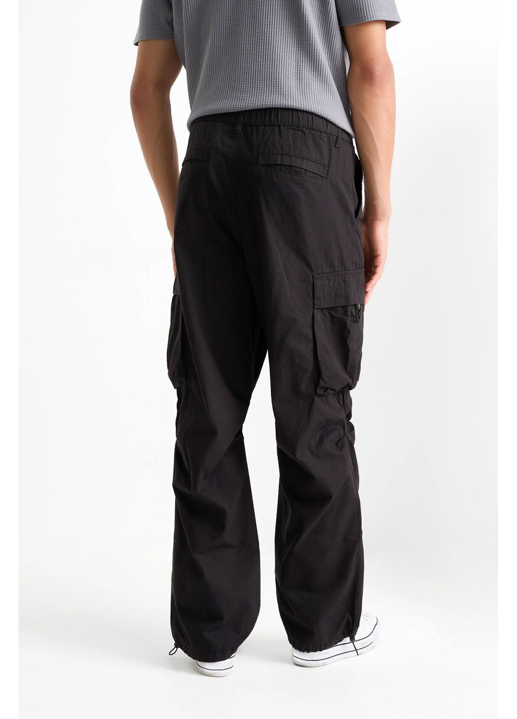 Черные кэжуал демисезонные брюки C&A