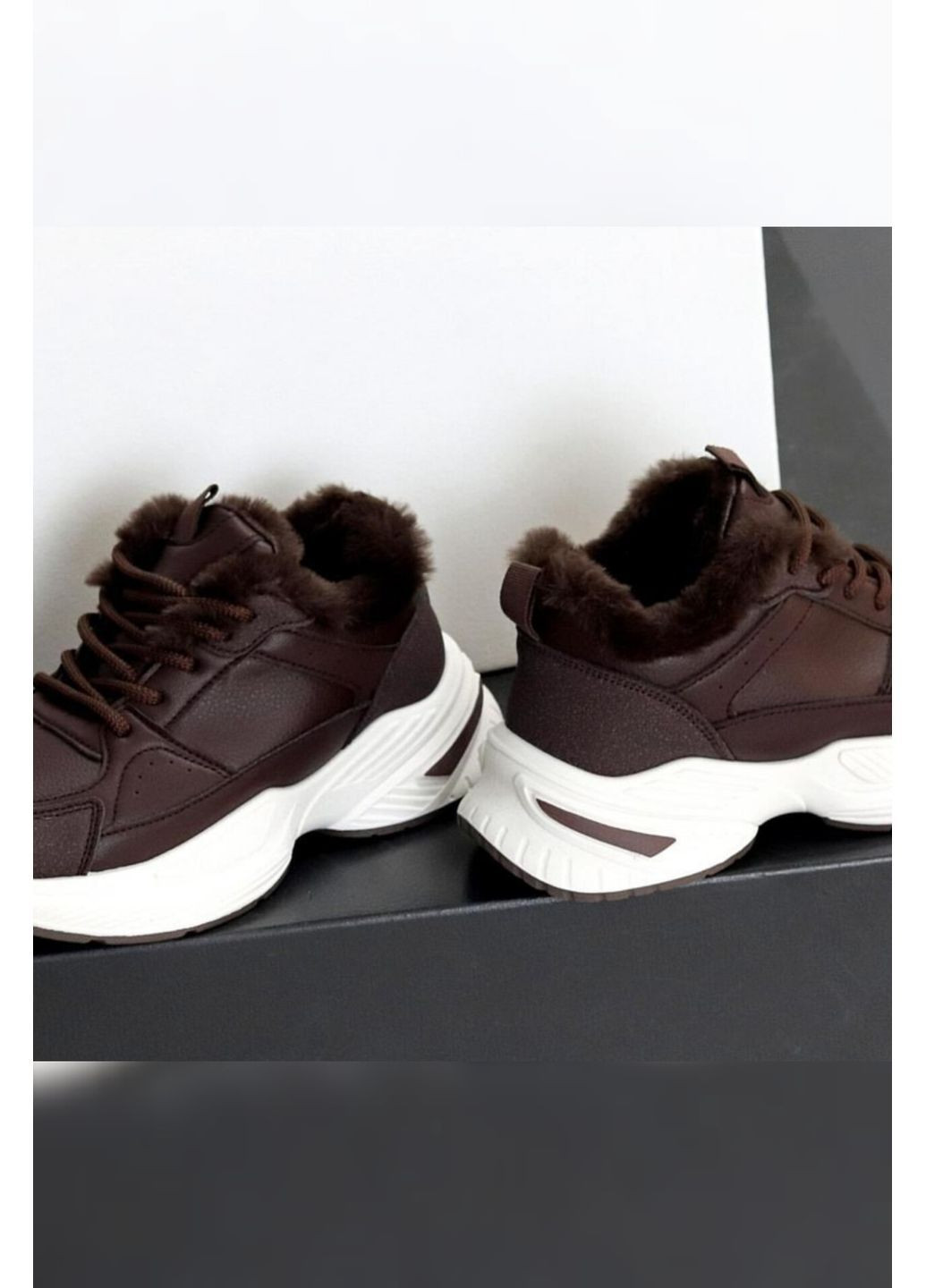 Жіночі зимові шоколадного кольору теплі на хутрі спортивні комфортні темно коричневі Viki кросівки темно-коричневі зими (364935094)
