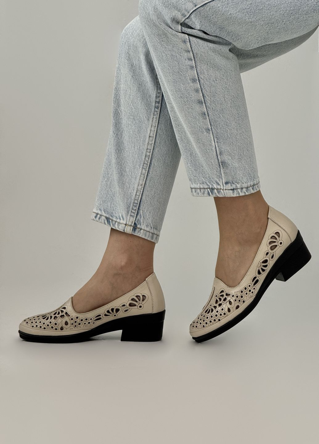 Sherlock Soon Туфлі жіночі шкіряні на повну ніжку світло-бежевий з натуральна шкіра, туреччина — демісезон (335718199)