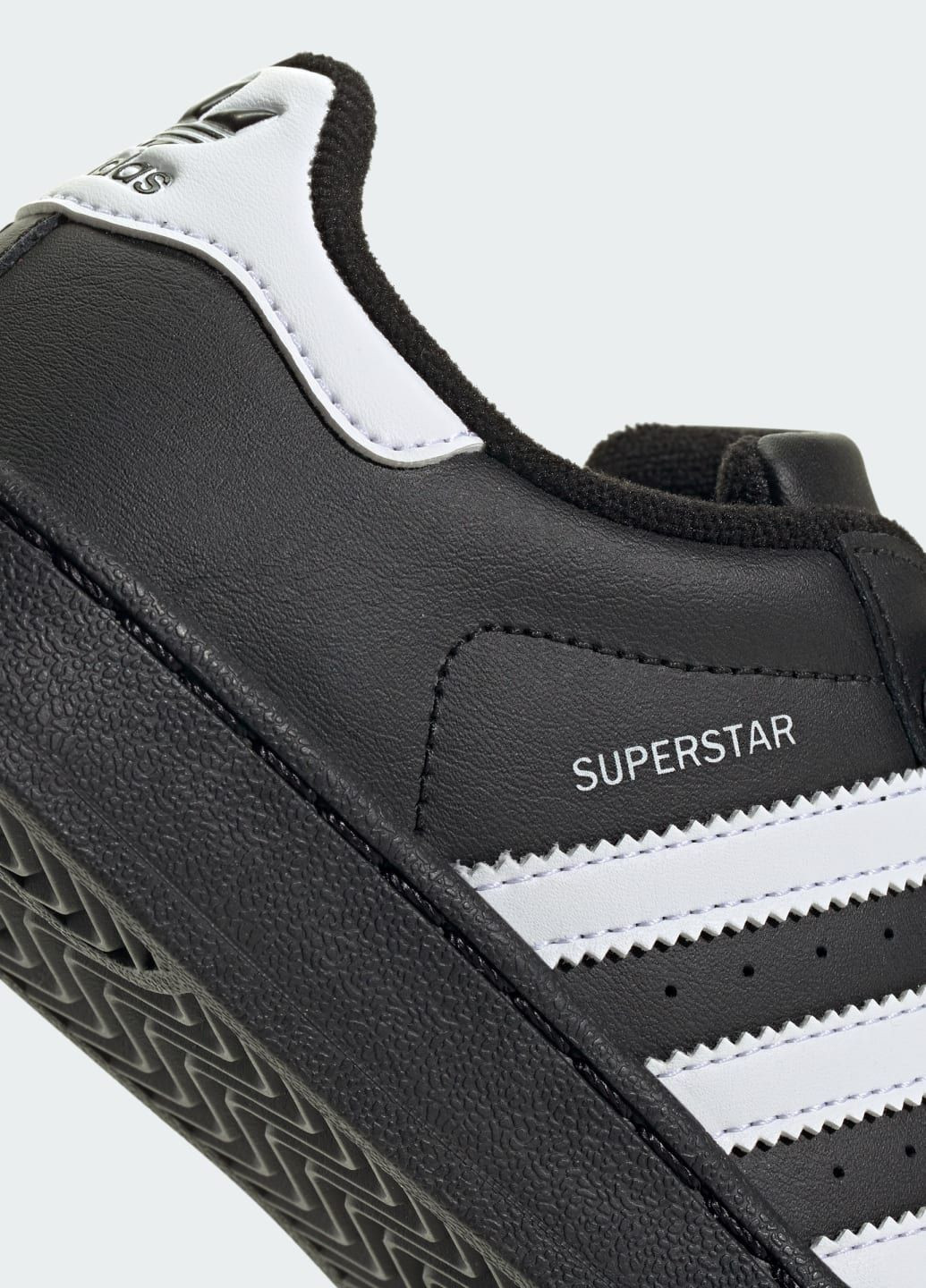 Черные всесезонные кроссовки superstar ii comfort closure kids adidas