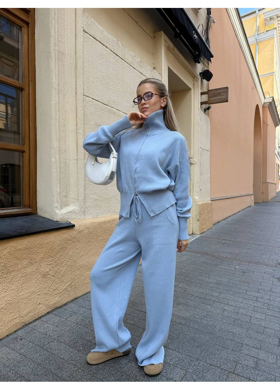 Жіночий в'язаний костюм із кофтою на блискавці – Розмірна сітка в описі Vione (367075437)