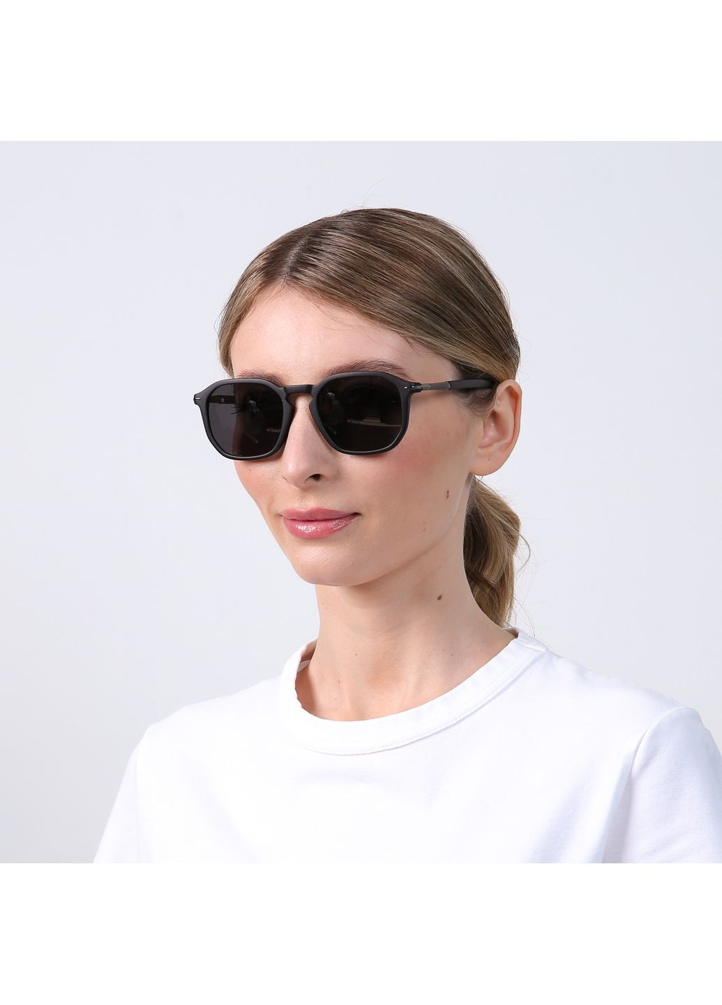 Сонцезахисні окуляри з поляризацією Фешн-класика жіночі LuckyLOOK 724-303 (322792725)