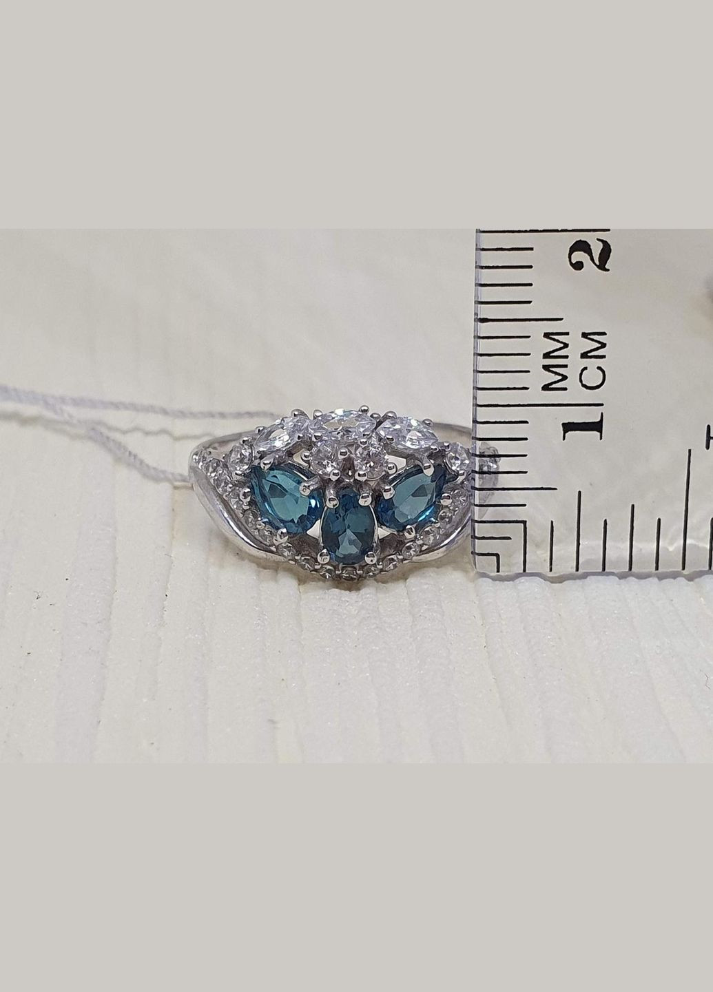 Срібне кільце Камалія з топазом і фіанітами. 1953/9Р-TLB AGNI (327416522)