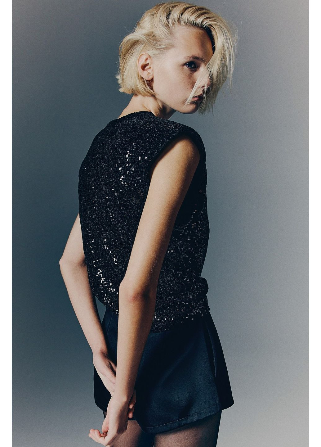 Чёрная блуза H&M