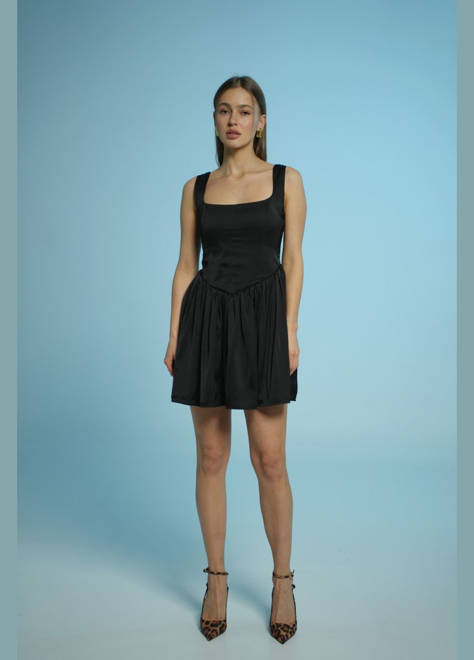 Чорна повсякденний, кежуал, коктейльна, вечірня сукня з корсетом сатинова dr004 балон Twice однотонна