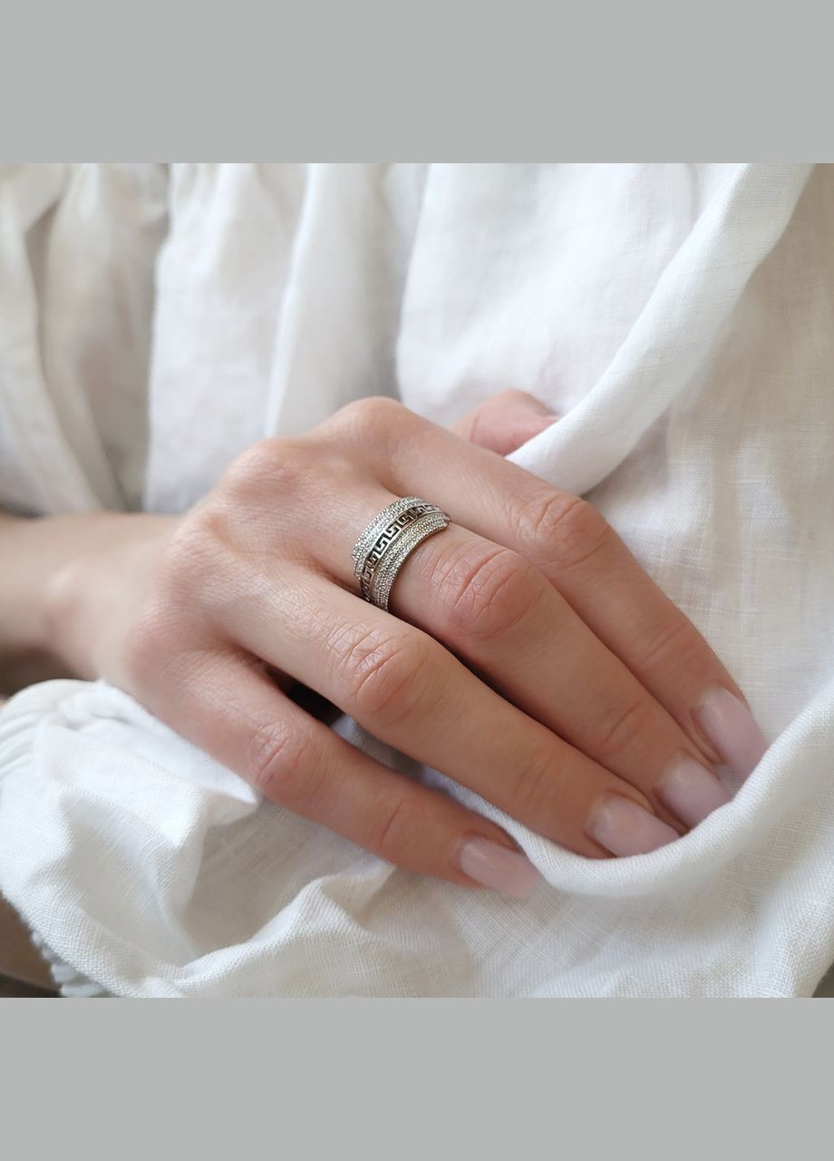 Серебряное кольцо Широкое в белых камнях 17.5 размер серебро 925 пробы Родированное 4353р 3.10г No Brand (306854452)