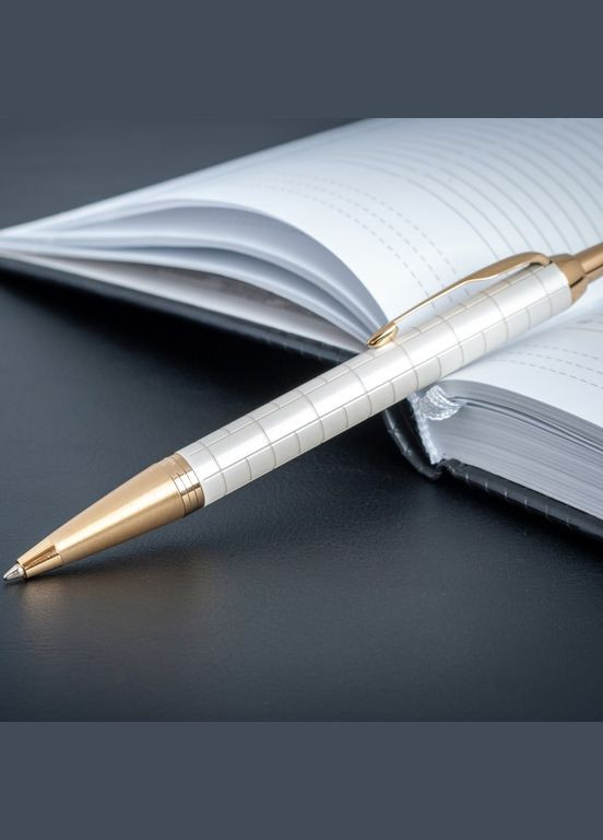Ручка шариковая IM 17 Premium Pearl GT BP 24732 Parker (316617295)
