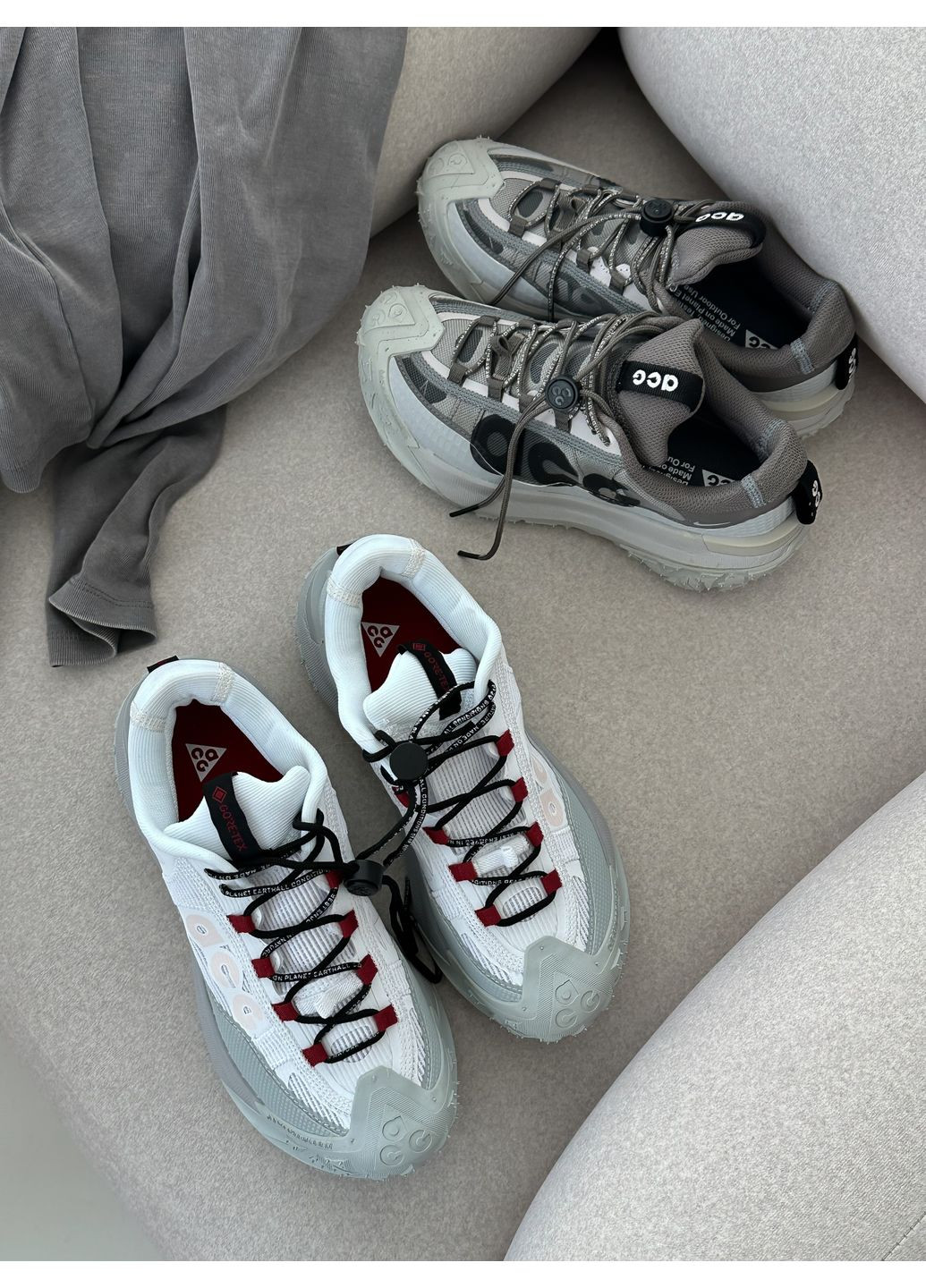 Кросівки жіночі і чоловічі Nike ACG Mountain Fly 2 Low GTX Beige Dark Smoke Grey | Найк АЦГ Моунтеін Флай 2 сірі No Brand сірі демісезони (351871622)