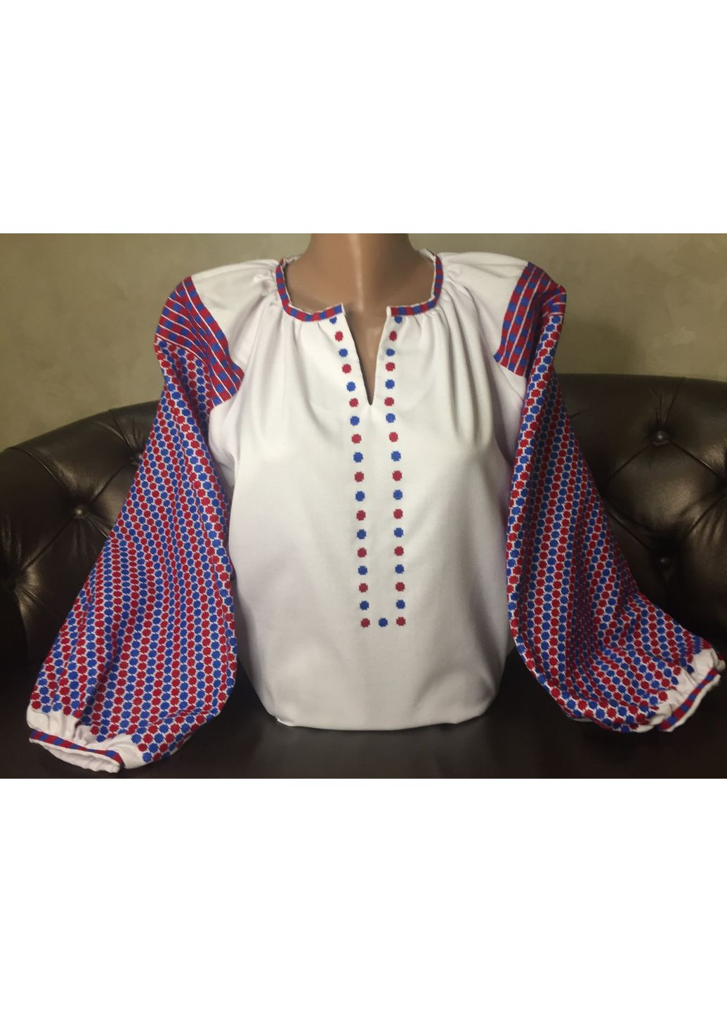 Біла борщівська сорочка, стильна жіноча вишиванка ручної роботи на білому домоготканому полотні. s (371907795)
