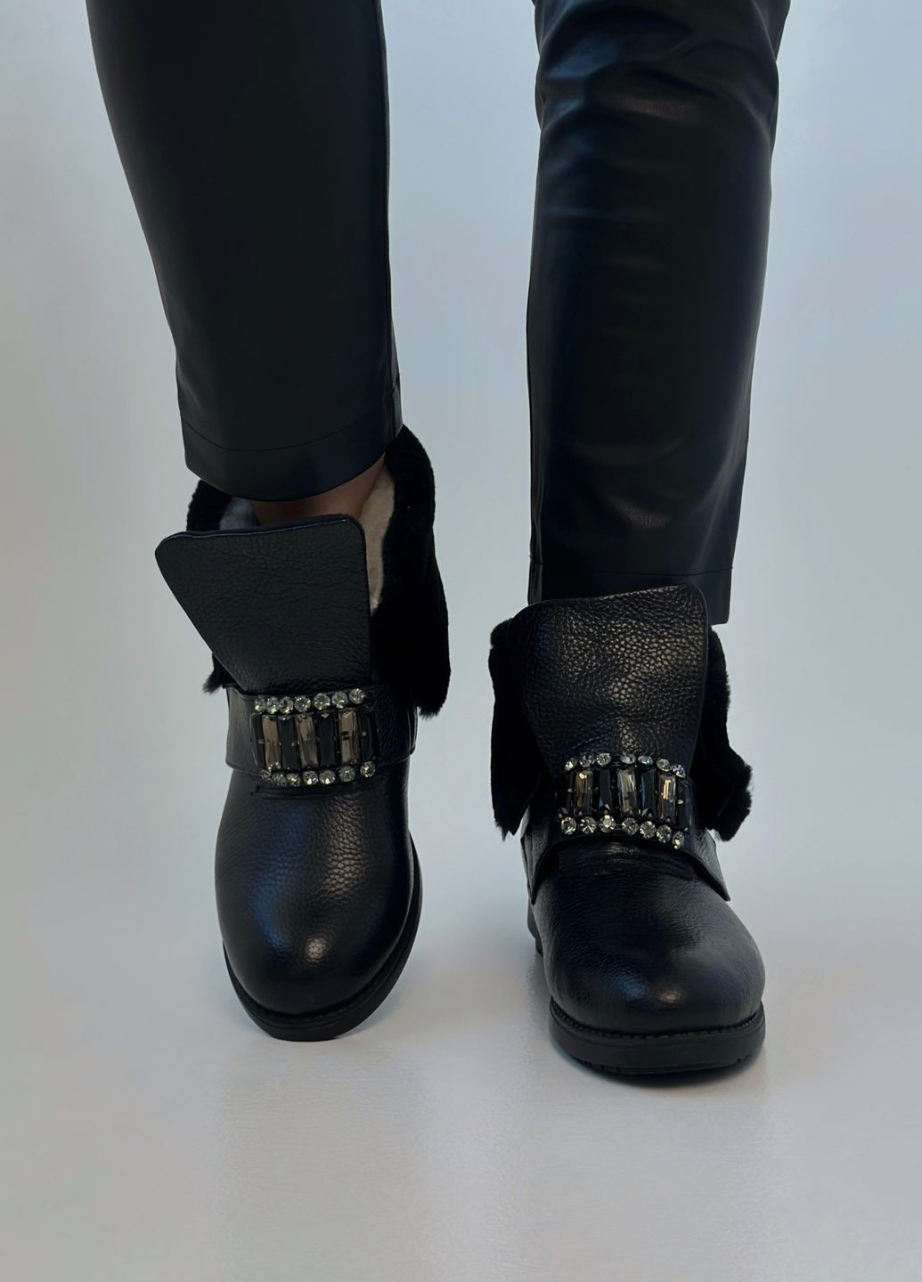 Зимние ботинки женские кожаные Sherlock Soon