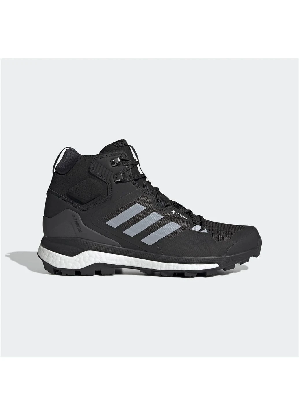 Чорні кросівки чоловічі terrex skychaser 2 mid gore-tex hiking shoes black fz3332 adidas