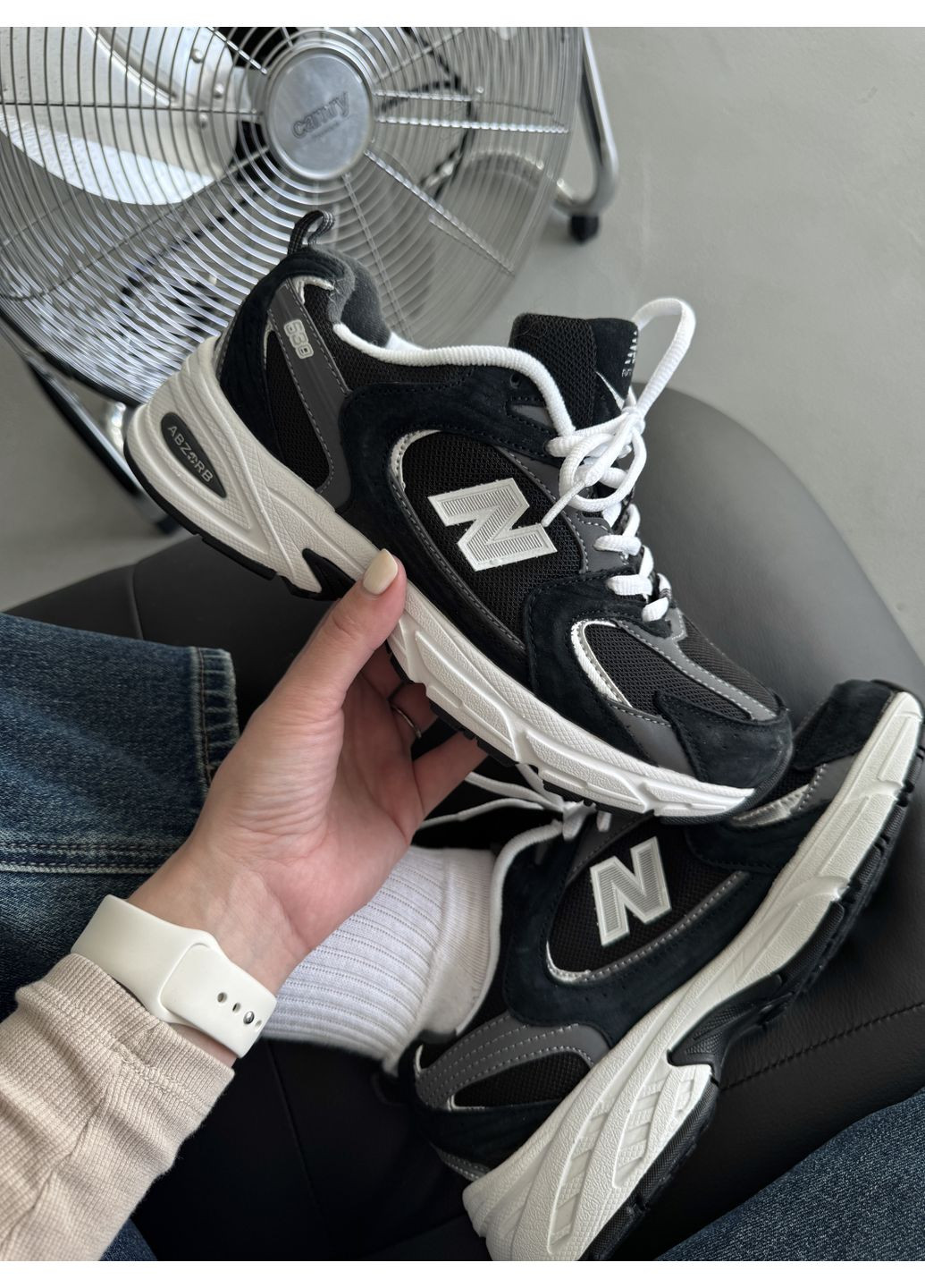 Сірі Осінні кросівки чоловічі new balance 530 classic black / grey нью беланс 530 No Brand