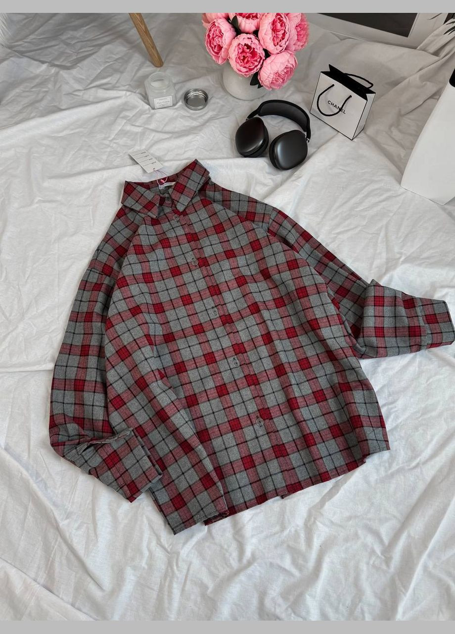 Серо-красная кэжуал рубашка с надписями Adelante