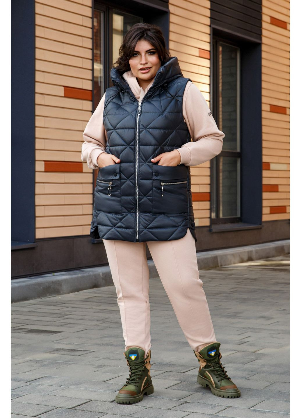 Жилет прямого силуету з капюшоном All Posa (ap101604p) A'll Posa (360920057)