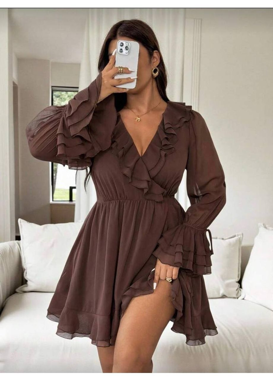 Коричнева святковий, повсякденний, кежуал жіноча сукня з воланами на запах Style Point однотонна