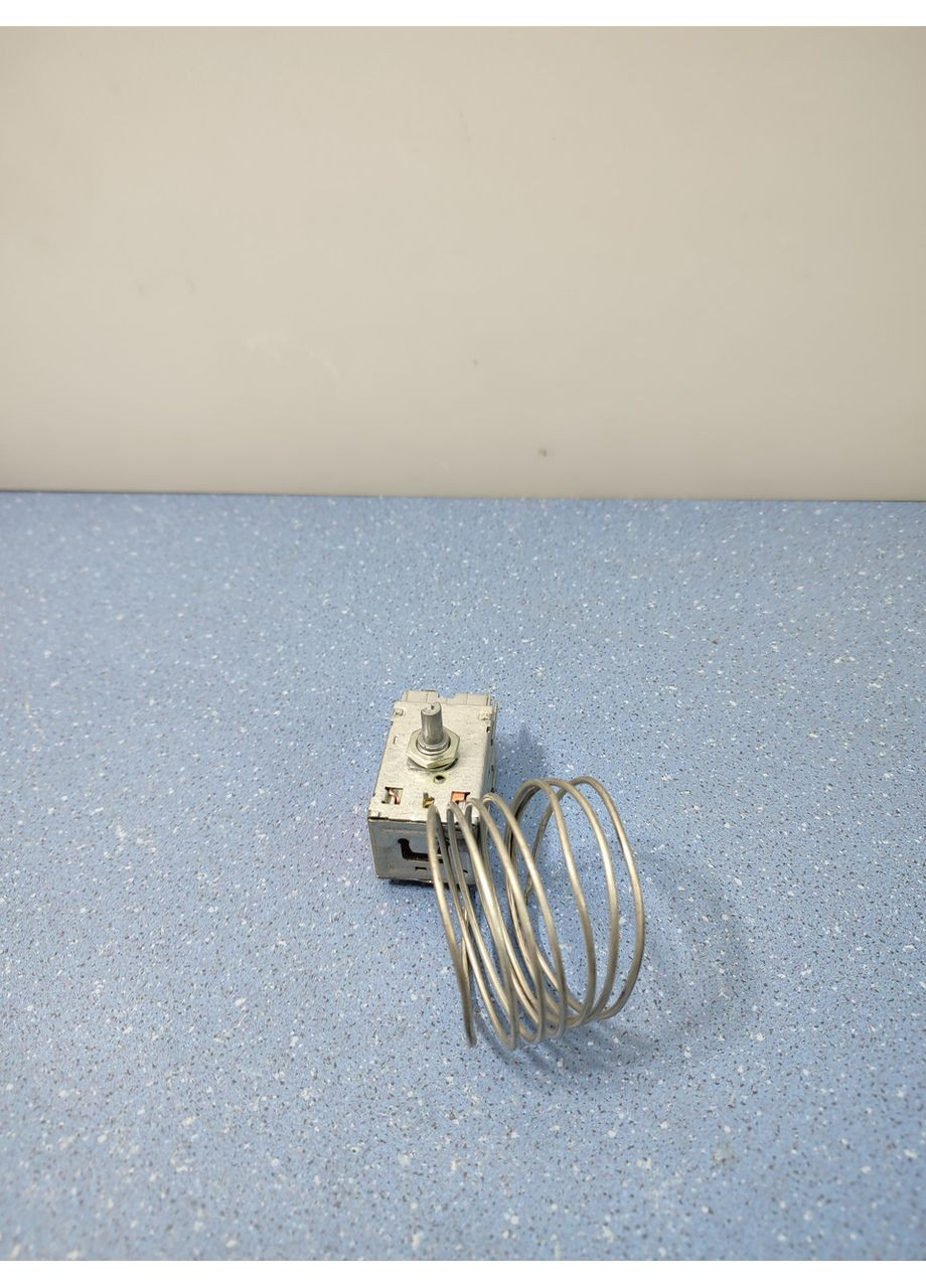 Термостат для холодильника 6151106 LIEBHERR (361863630)