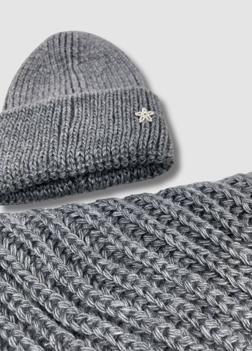 Женский зимний комплект шапка + хомут - Сандра No Brand Жіночий зимовий комплект (365438675)