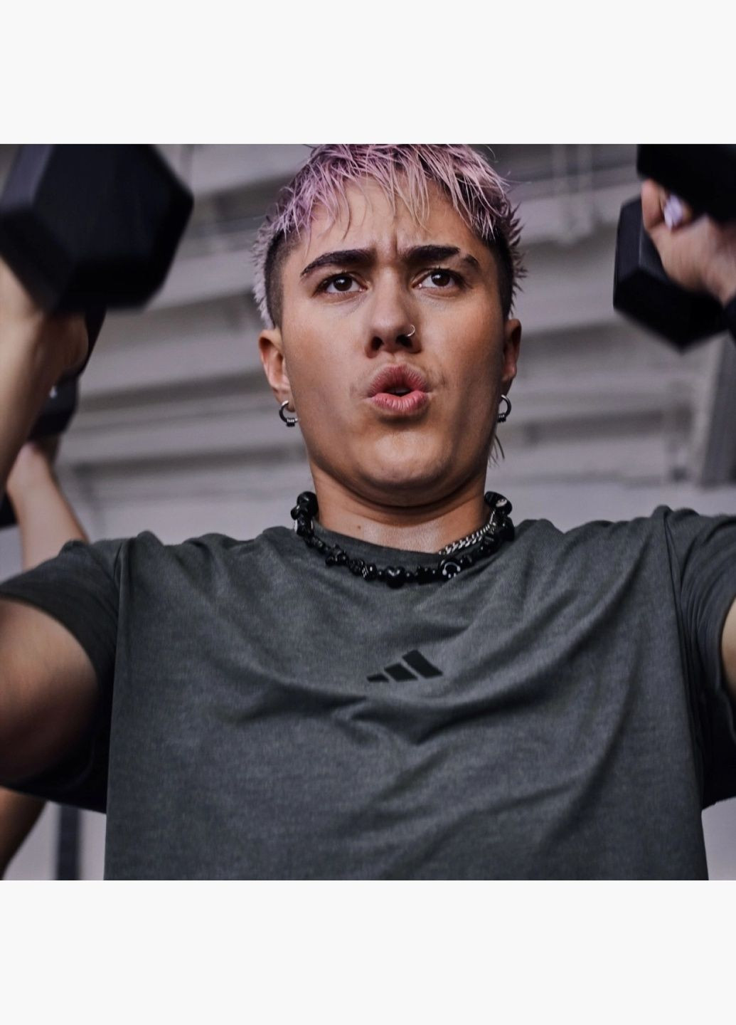 Сіра футболка чоловіча designed for training workout grey is3809 adidas