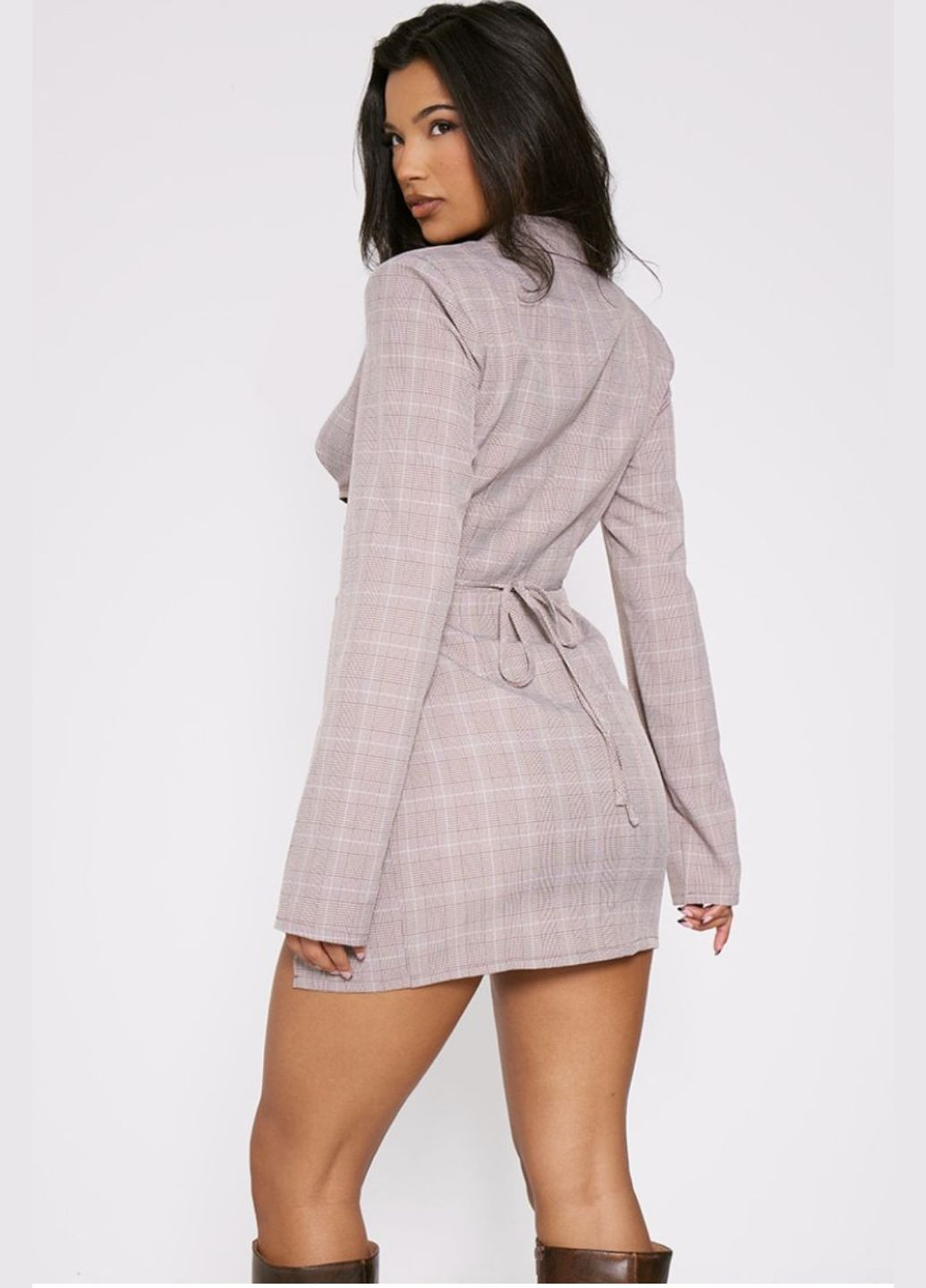 Коричневое платье PrettyLittleThing