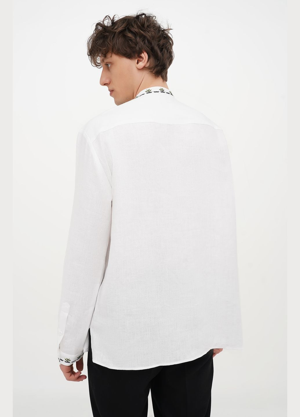 Белая льняная мужская вышиванка со звездами и колосками ясен, есть парные вышиванки. серый, р.60, код 9457/60/394 ГАЛЕРЕЯ ЛЬОНУ лен (333164729)