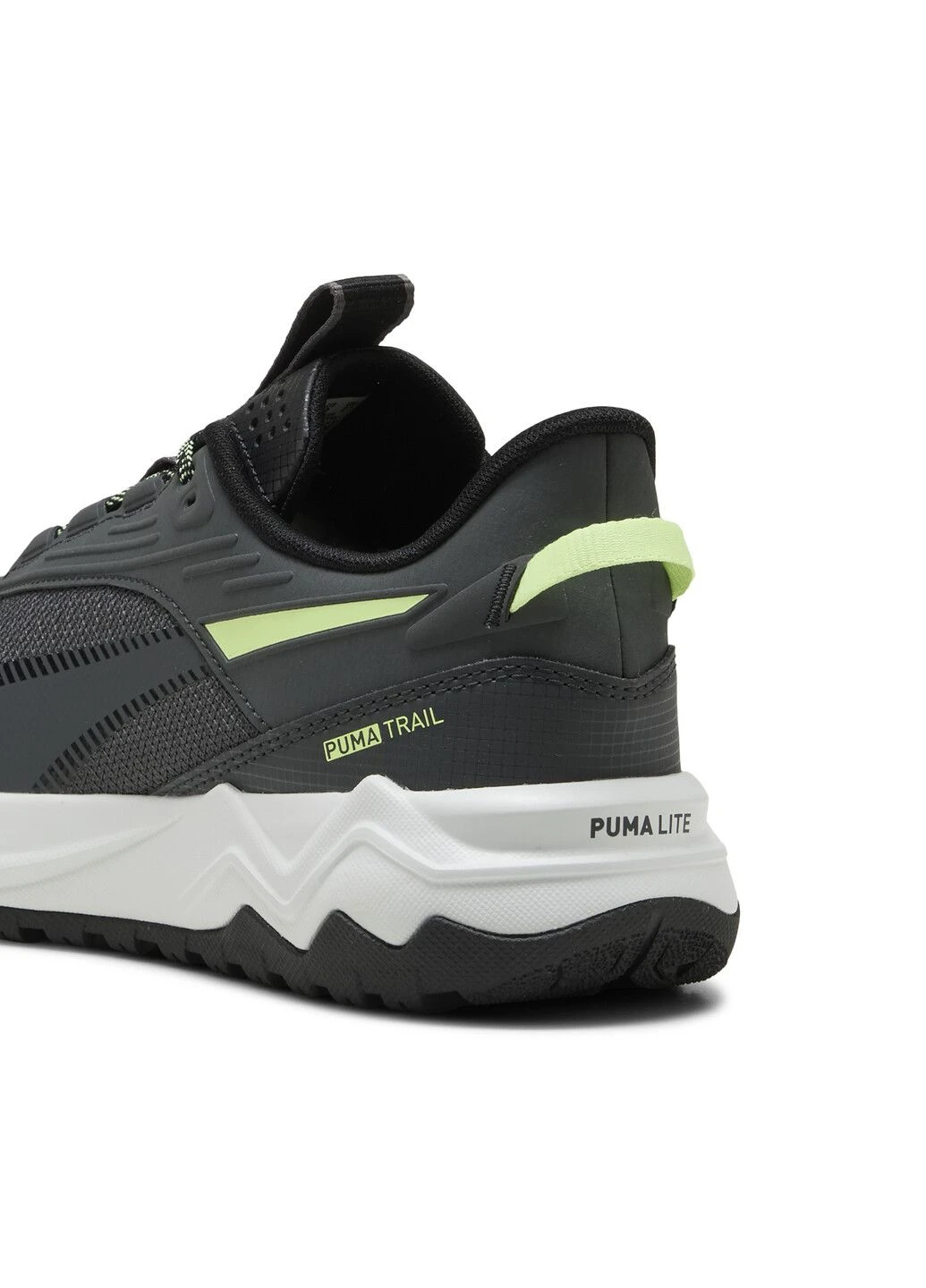 Сірі всесезонні кросівки extend lite trail running shoes Puma