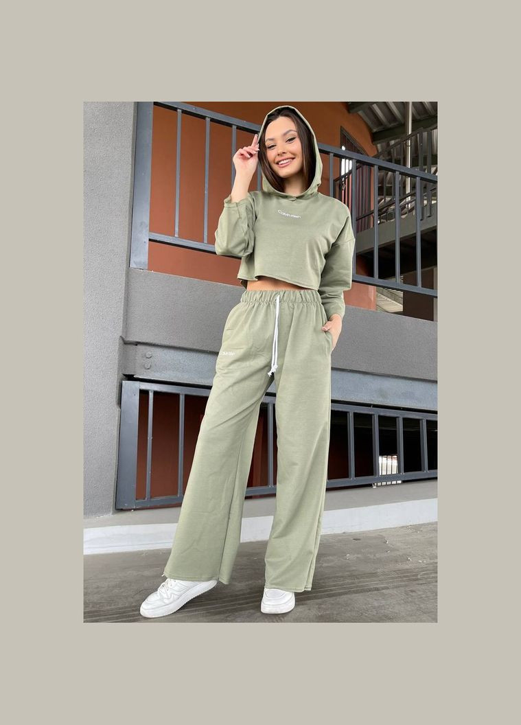 Жіночий Спортивний костюм колір оливка No Brand (329154647)