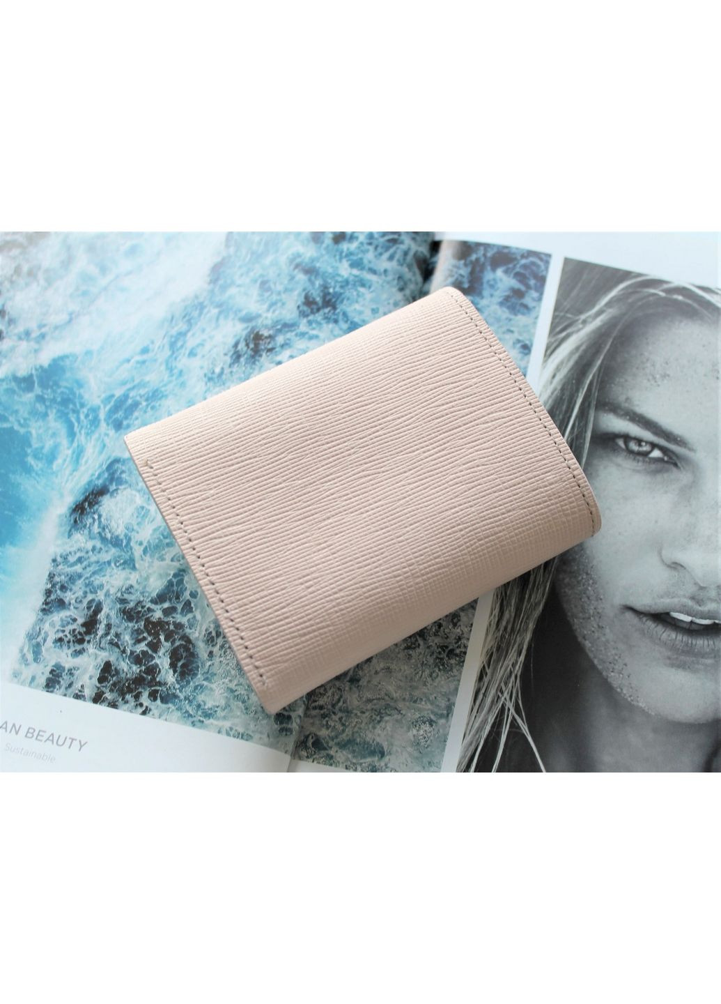 Жіночий шкіряний гаманець 12х10х3 см LeathART (315868939)