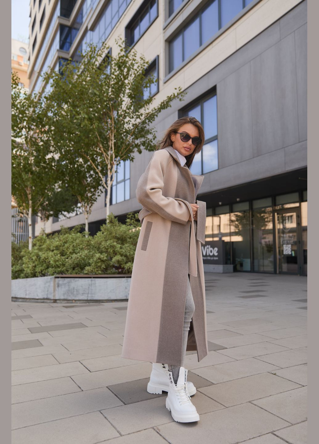 Кофейное демисезонное Пальто MN