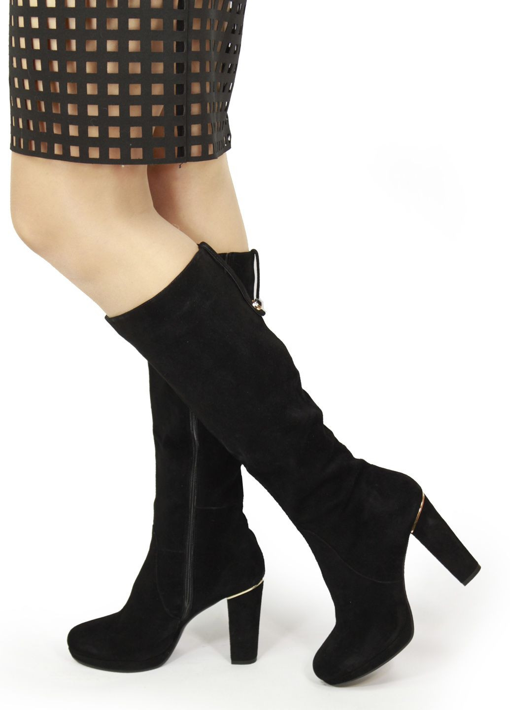 Черные осенние демисезонные сапоги It-Girl