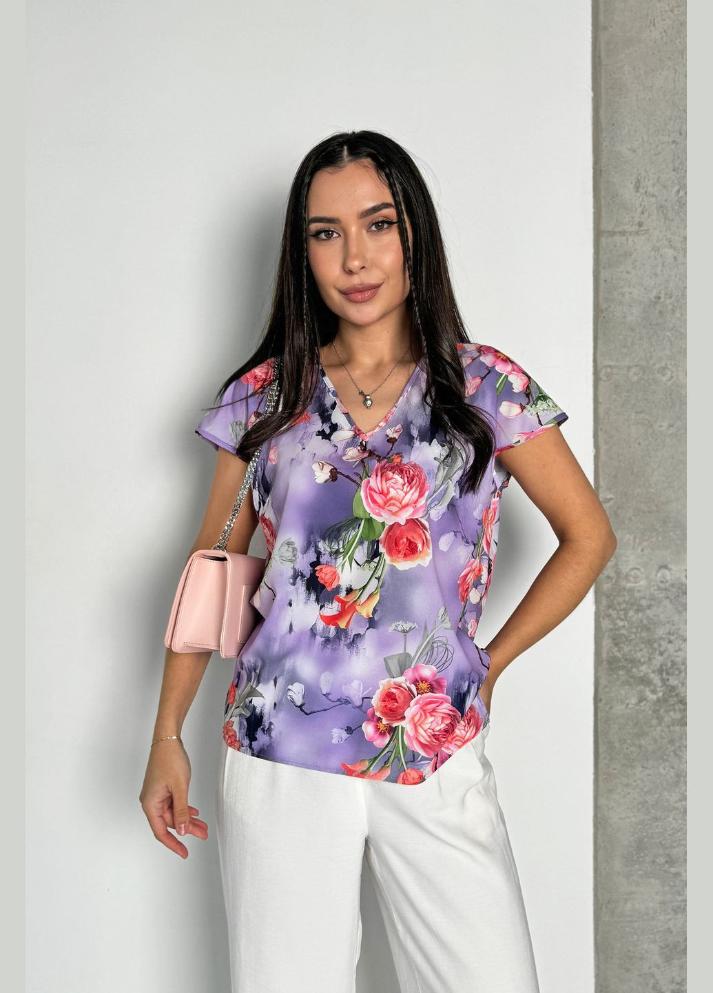 Бузкова ніжна та стильна жіноча блуза у квітковий принт INNOE Блуза