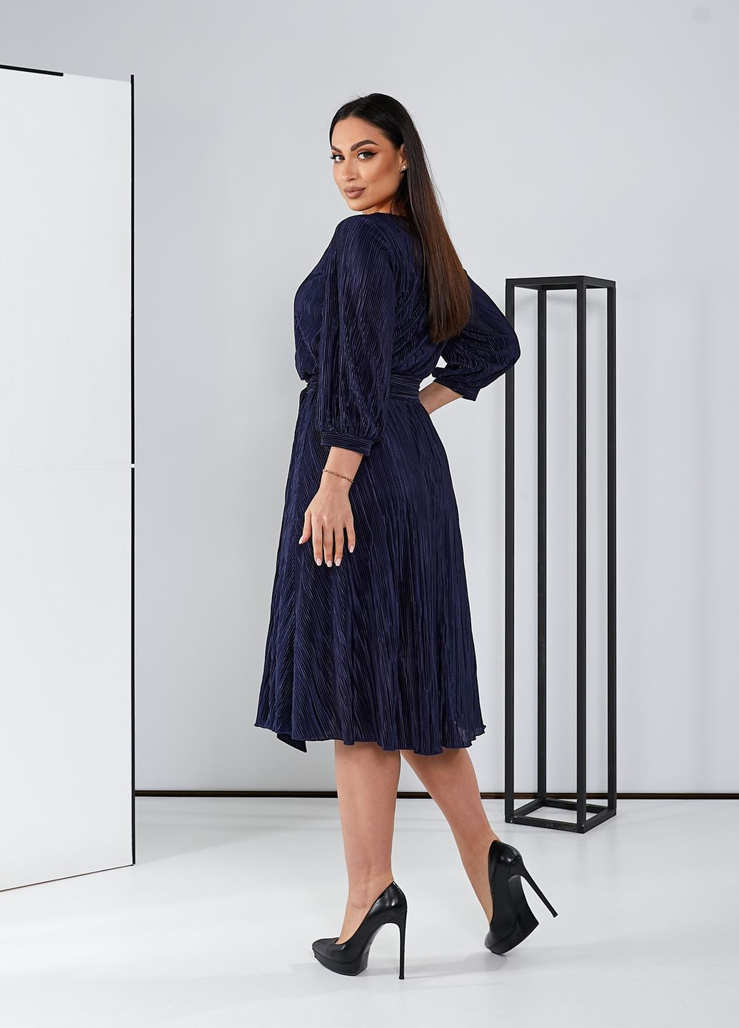Темно-синее праздничный, коктейльное, вечернее платье плиссе клеш, колокол, плиссированное No Brand однотонное