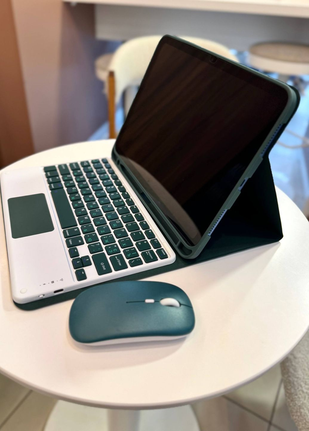 Чохол-клавіатура з тачпадом + мишка для планшета iPad 10.9" 2022 зелений Green/чохол для айпад No Brand (365957021)