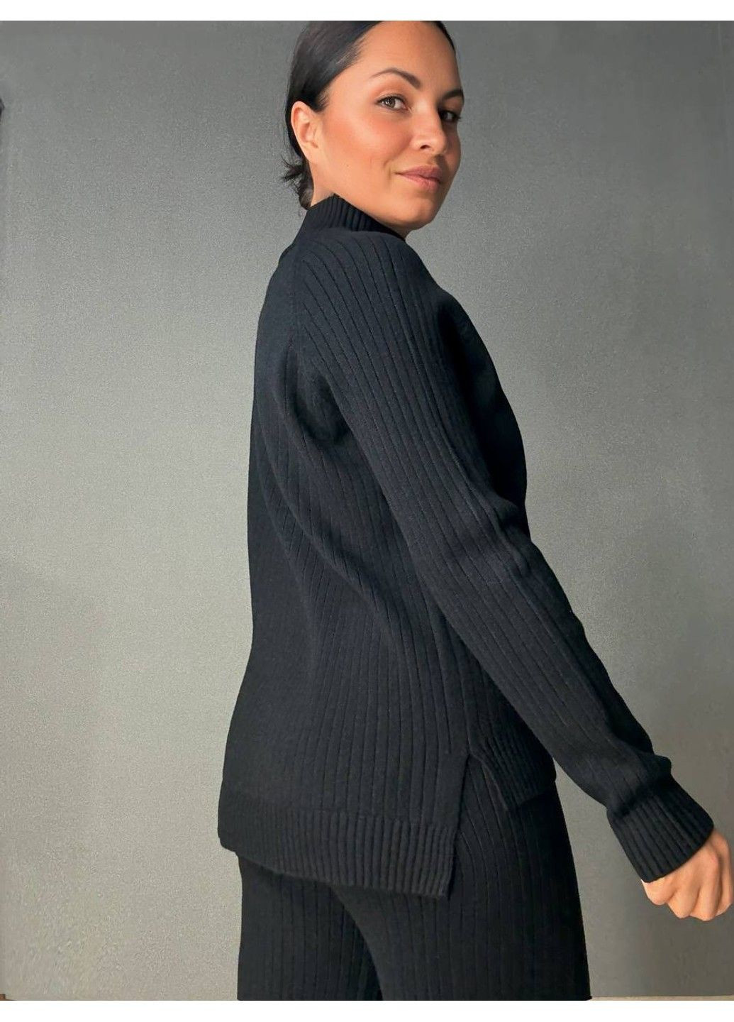 Костюм женский 8703-28108 свитер с брюками в рубчик вязаный оверсайз Accorddream (357226755)