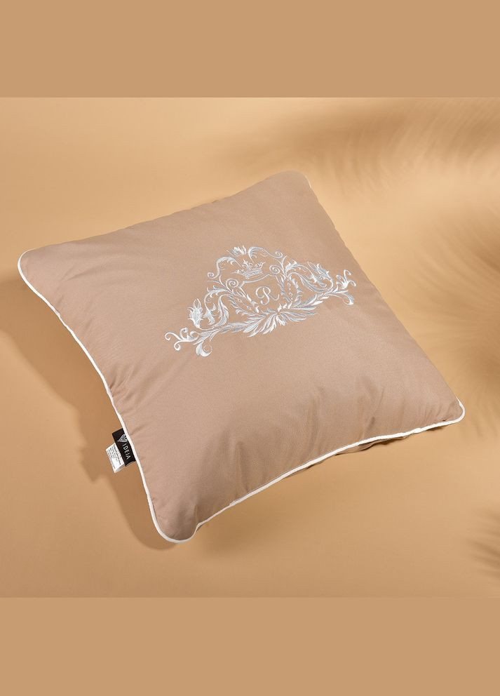 Подушка декоративна 45х45 см ROYAL з вишивкою беж антиалергенна з кантом IDEIA (334726486)