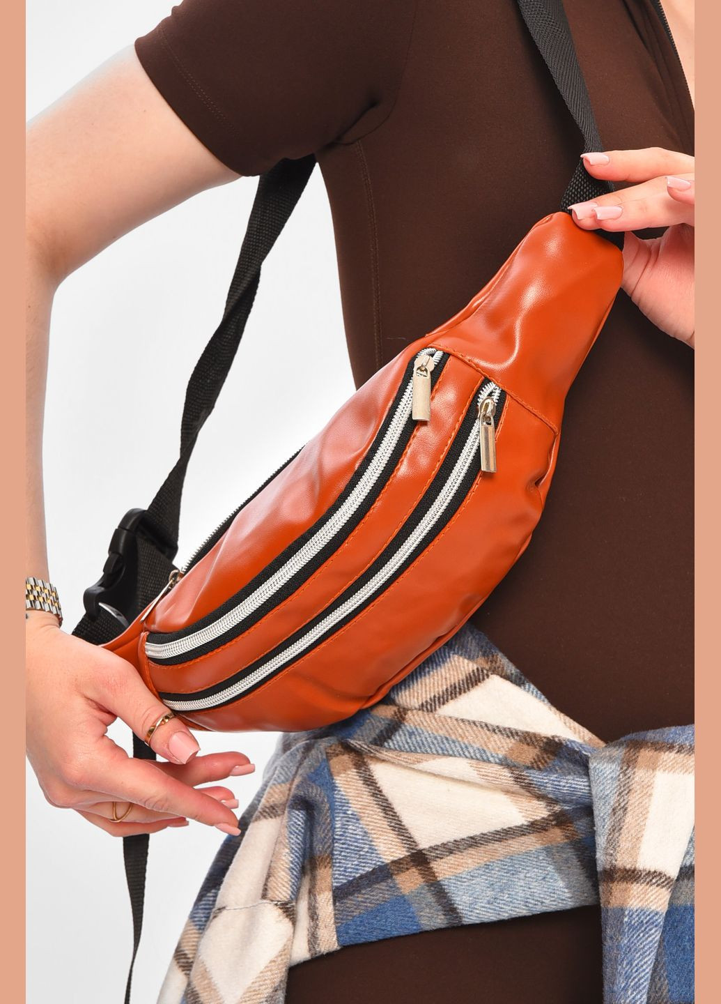 Бананка женская коричневого цвета Let's Shop (334256665)