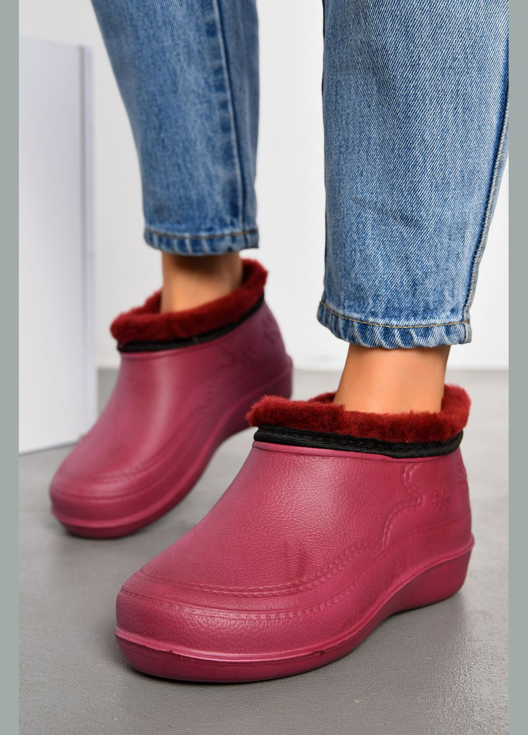 Калоші жіночі на хутрі бордового кольору Let's Shop (307355719)
