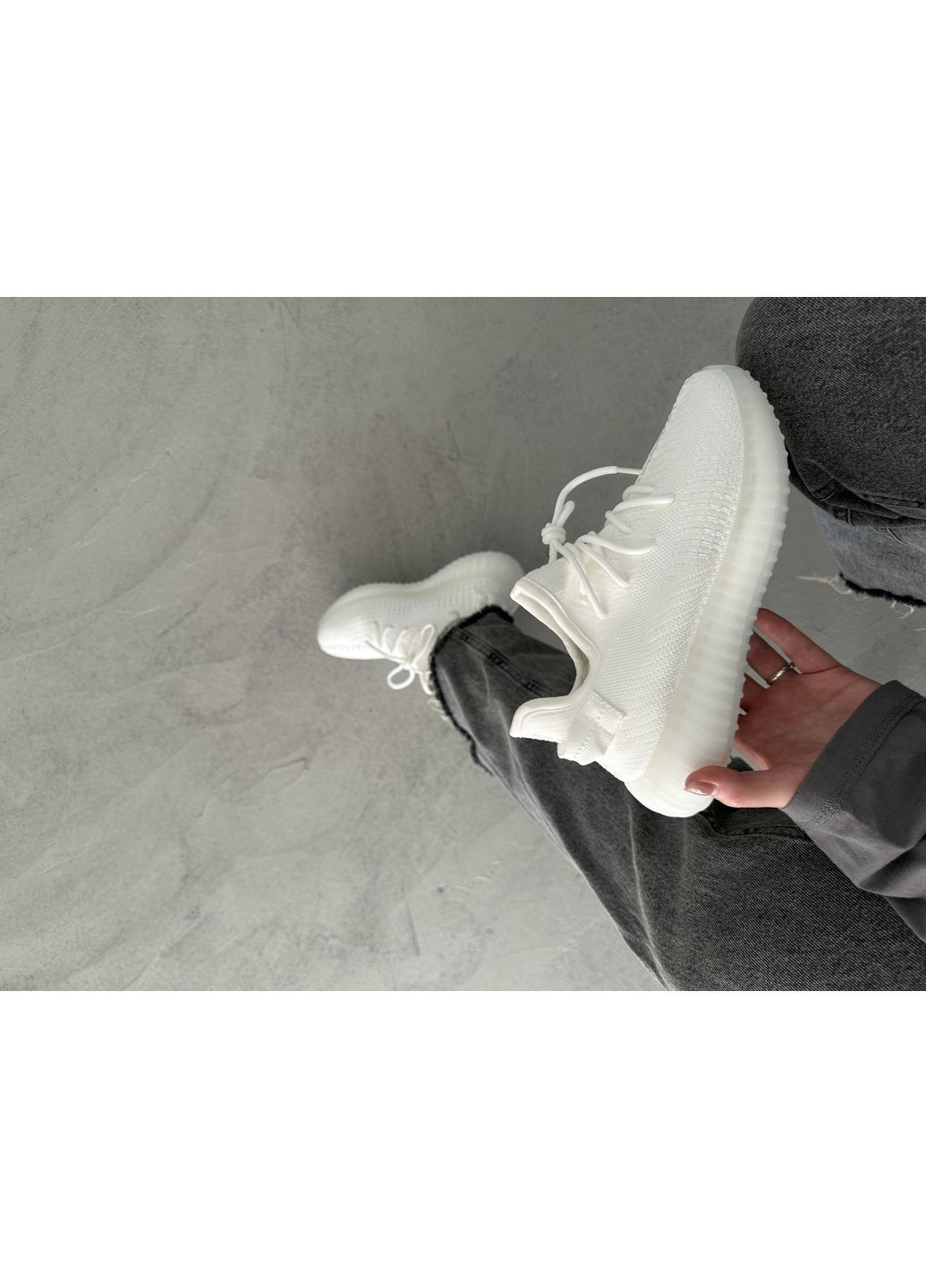 Білі Осінні кросівки чоловічі adidas yeezy 350 full white адідас ізі буст No Brand