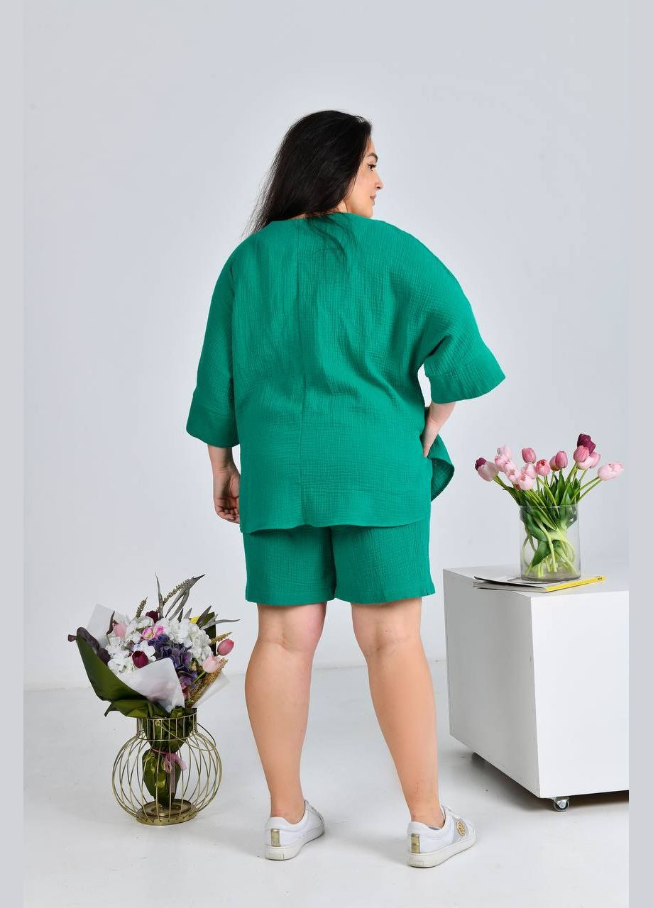 Жіночий костюм двійка з шортами колір малина New Trend (304647165)