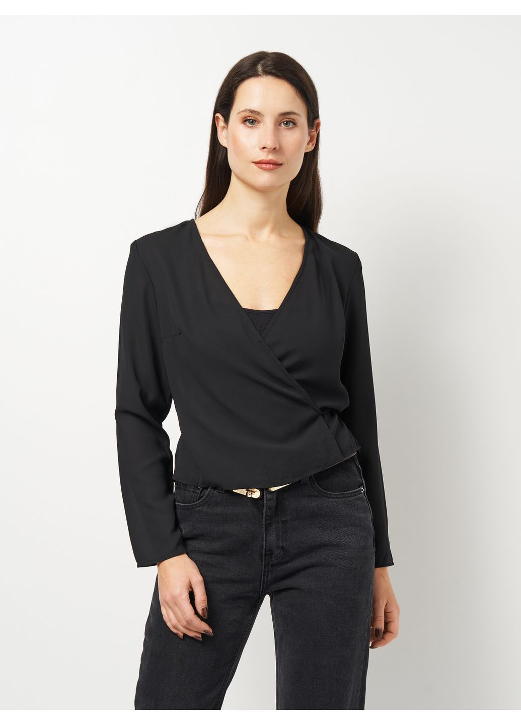 Чёрная блуза Monki
