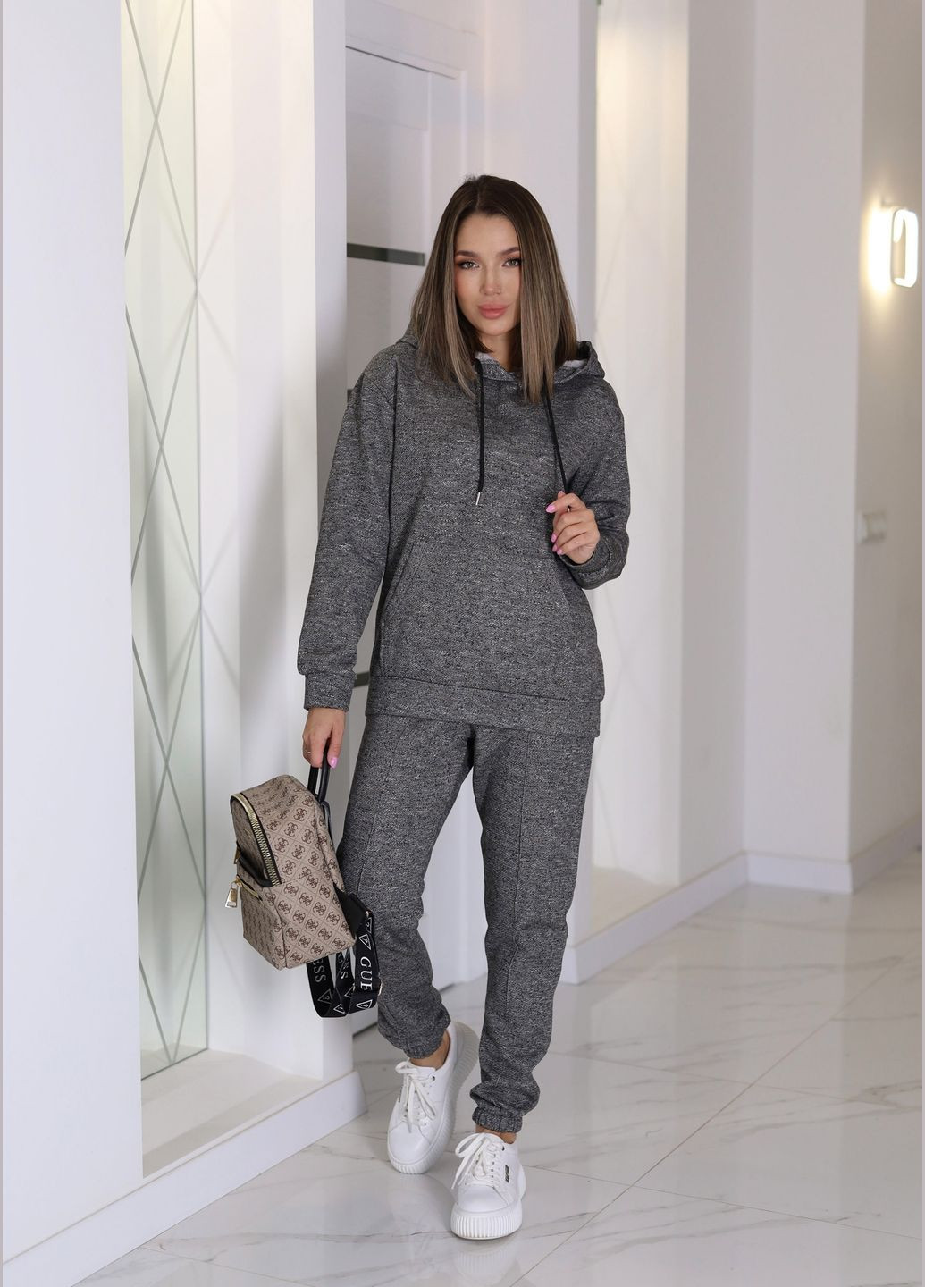 Повсякденний жіночий костюм-двійка з капюшоном INNOE Костюм (306461792)