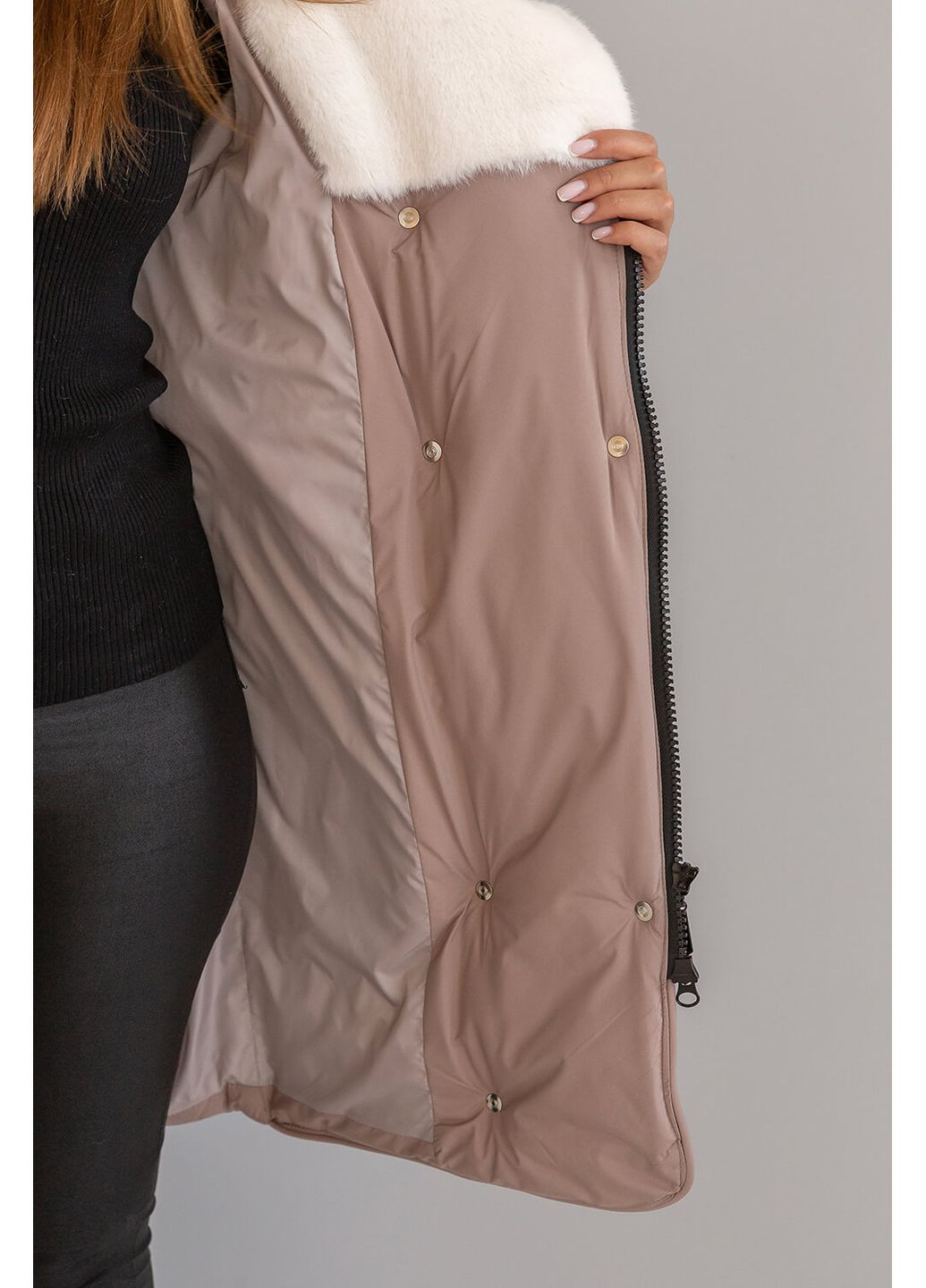 Бежевая зимняя зимня куртка фрея MioRichi