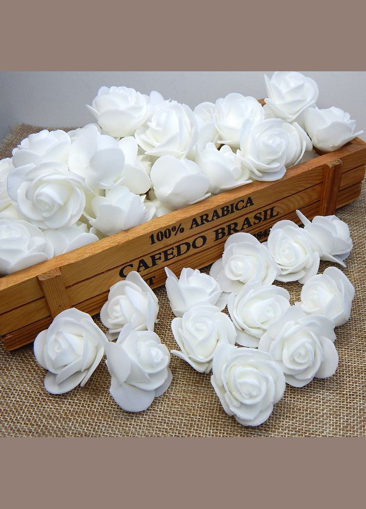 Искусственная Розочка (головка), фоамиран, 3 см, белая No Brand (340485281)