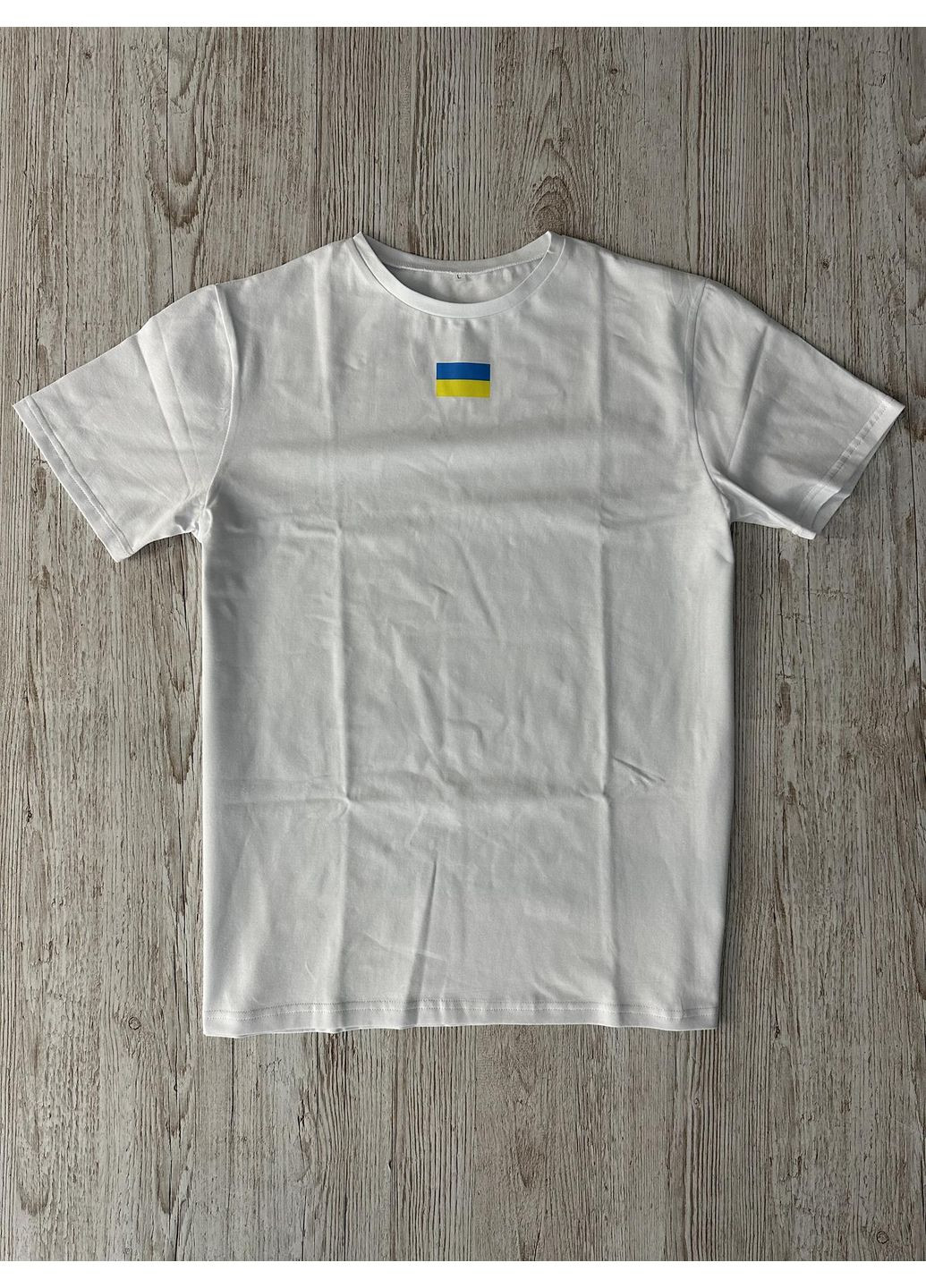 Белая стильная футболка с лого Luna