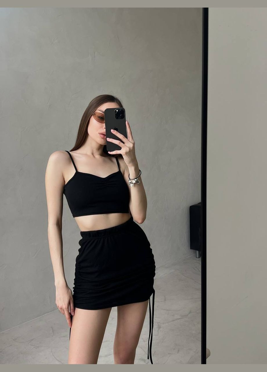 Жіночий костюм в рубчик топ та спідниця з затяжками MonCher (332615241)